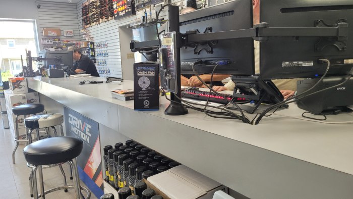 Comptoir de service de Pièces d'Auto St-Étienne